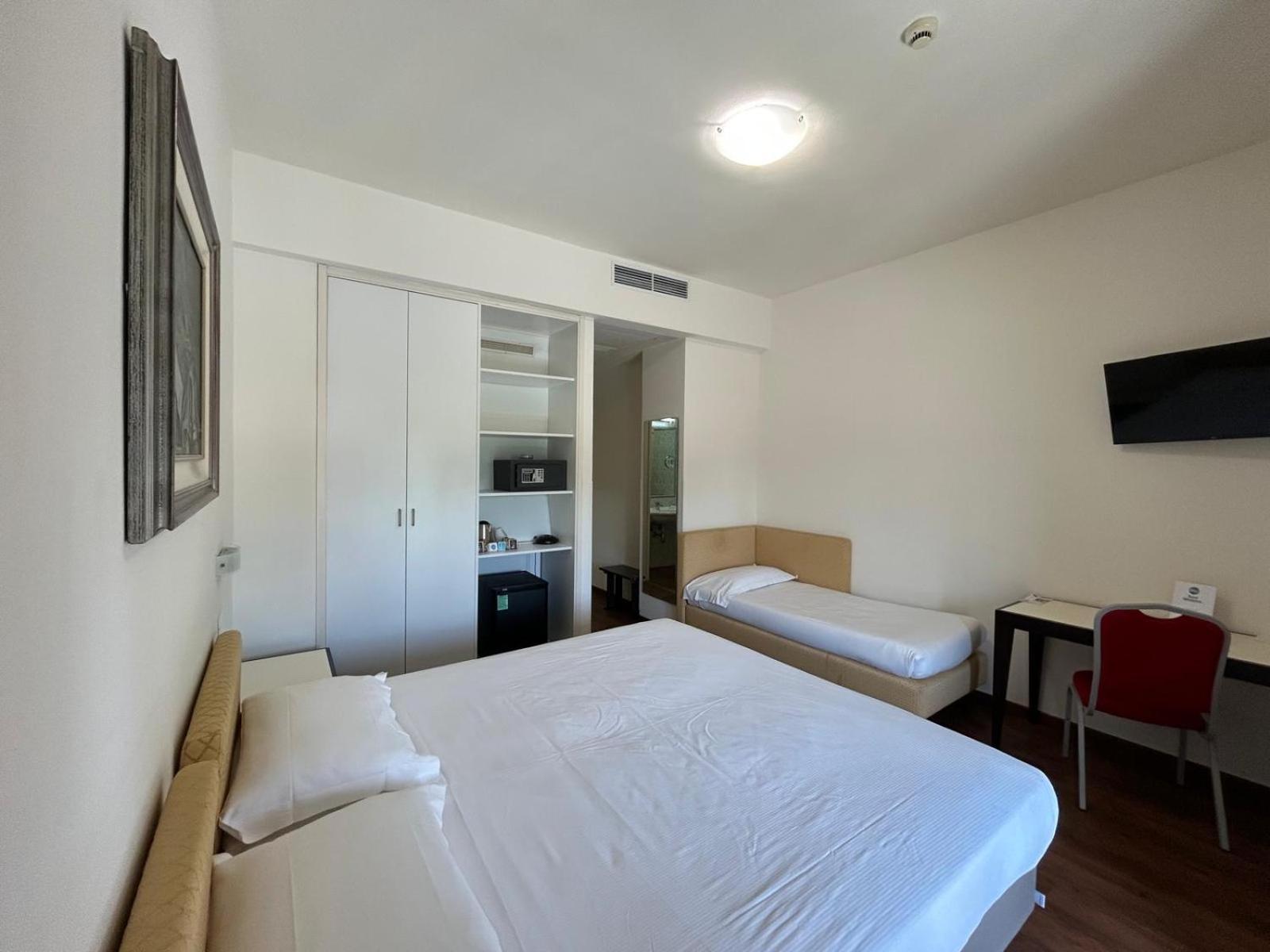 Best Western Cesena Hotel Luaran gambar